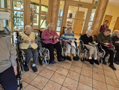 Singen mit unsere Ehrenamtlichen – Bild 1